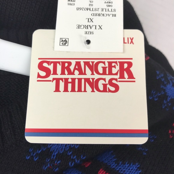 Sold! NWT Netflix Stranger Things Christmas - Picture 4 of 4